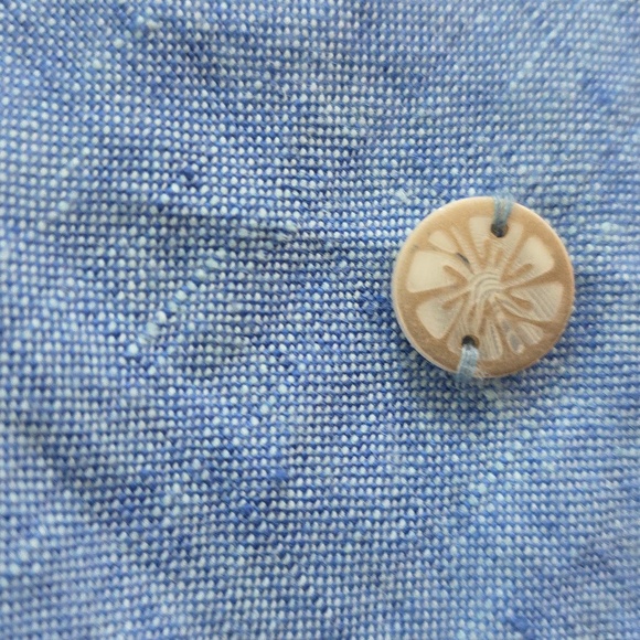 Lilly Pulitzer XL sea salt blue Florin sleeveless linen top. - Picture 4 of 5